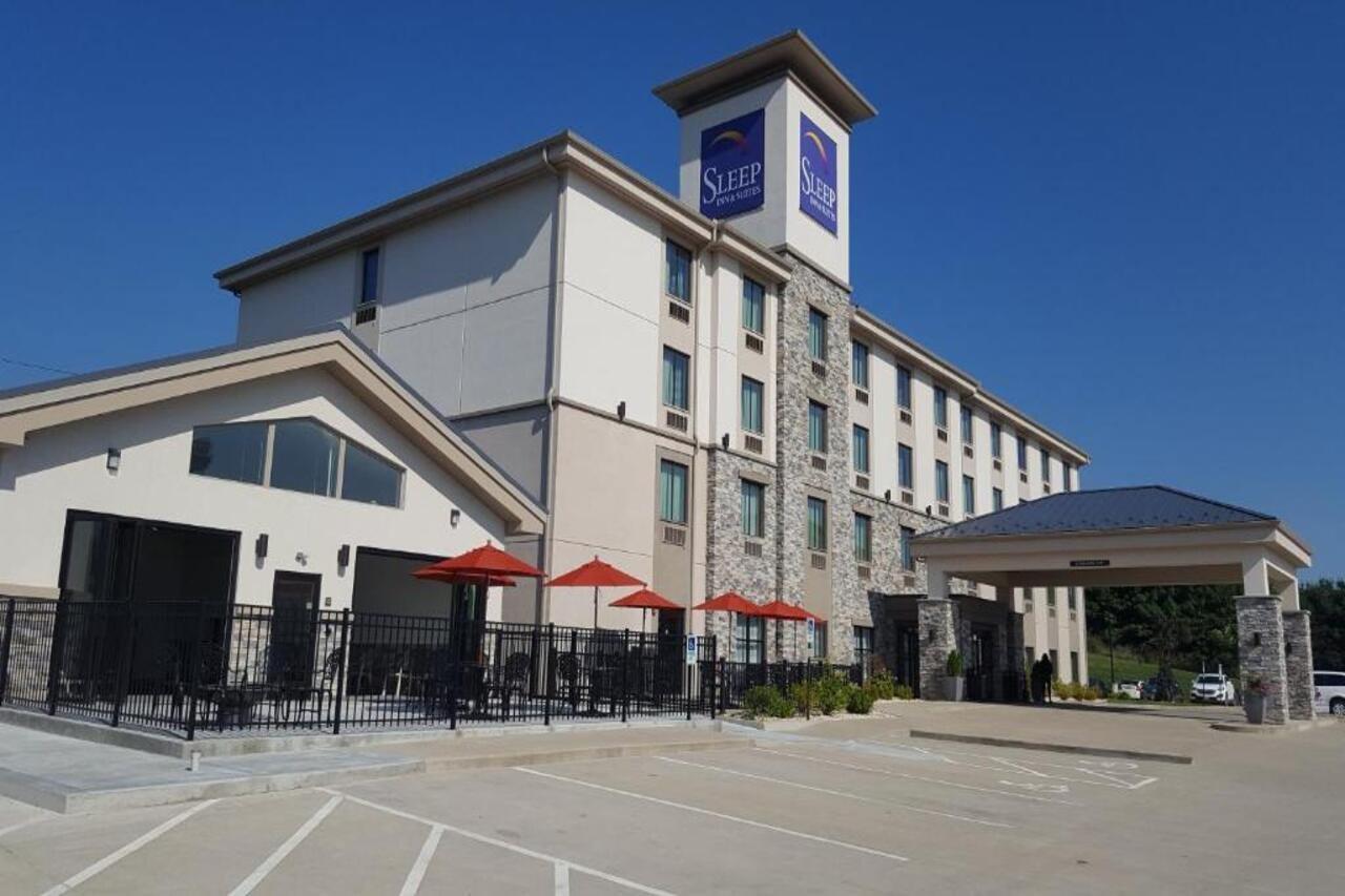 Sleep Inn & Suites Belmont - St. Clairsville Bagian luar foto
