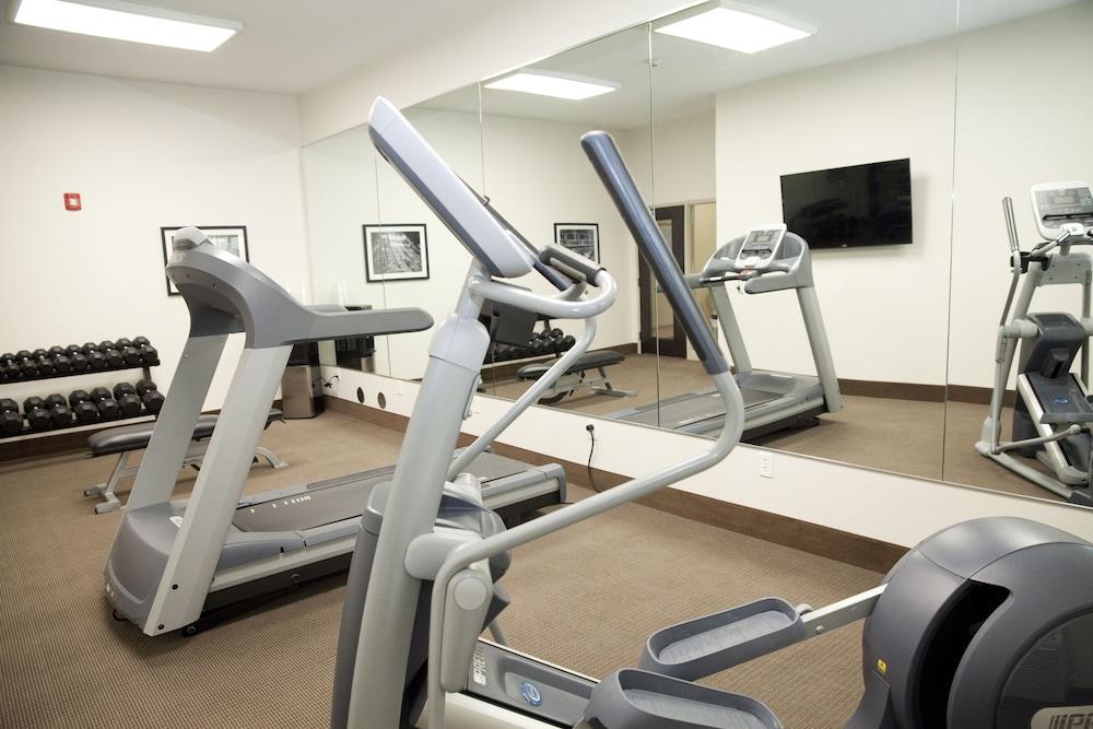 Sleep Inn & Suites Belmont - St. Clairsville Bagian luar foto