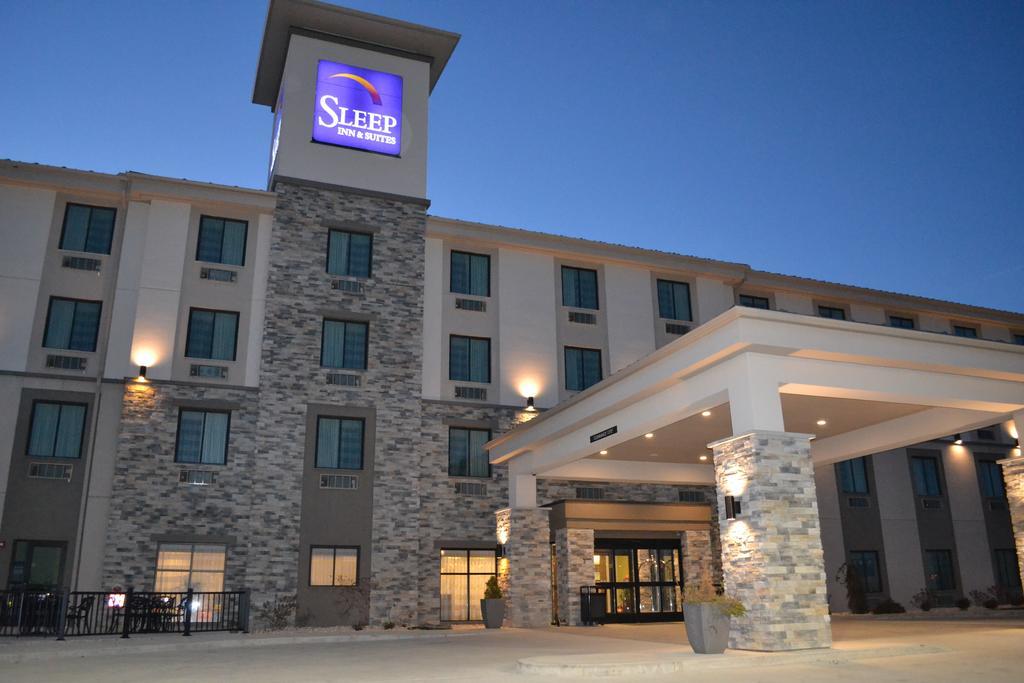 Sleep Inn & Suites Belmont - St. Clairsville Bagian luar foto