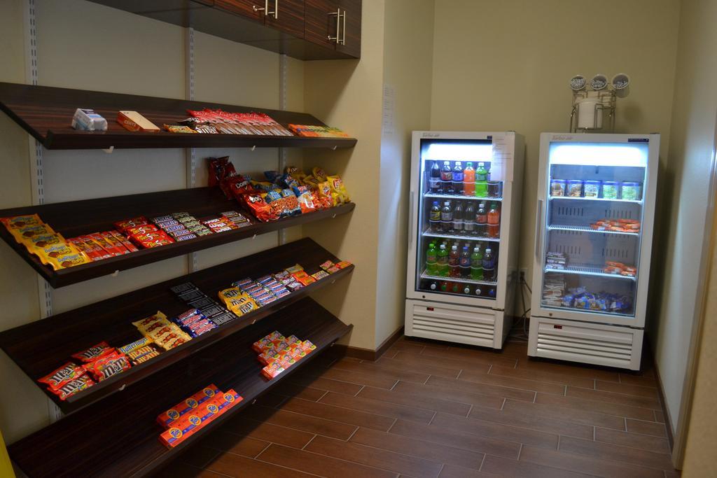 Sleep Inn & Suites Belmont - St. Clairsville Bagian luar foto