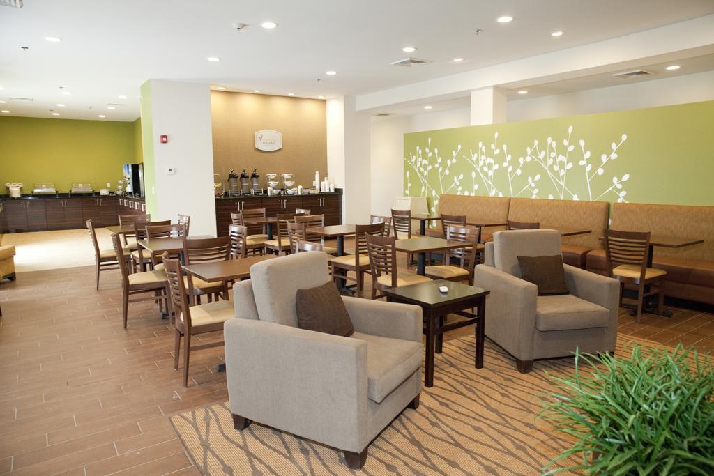 Sleep Inn & Suites Belmont - St. Clairsville Bagian luar foto