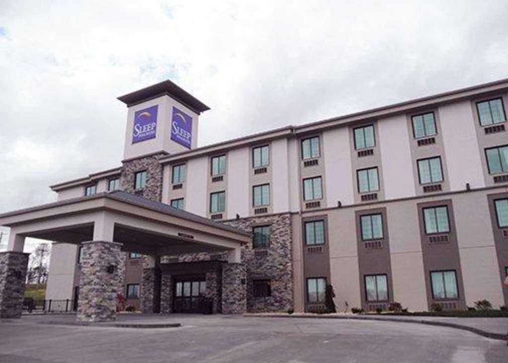 Sleep Inn & Suites Belmont - St. Clairsville Bagian luar foto