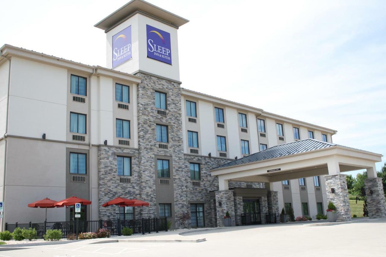 Sleep Inn & Suites Belmont - St. Clairsville Bagian luar foto