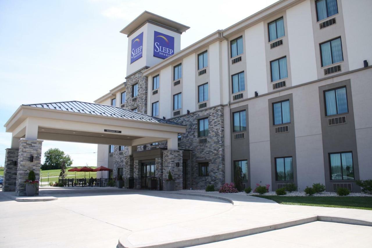 Sleep Inn & Suites Belmont - St. Clairsville Bagian luar foto
